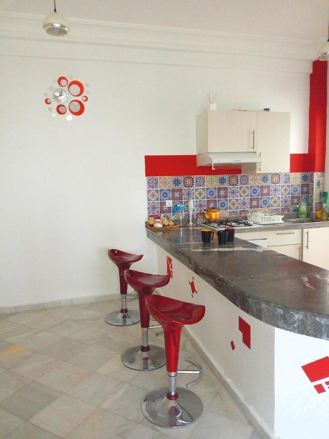Chic Appart Vue Sur Piscine Tanger Exterior foto