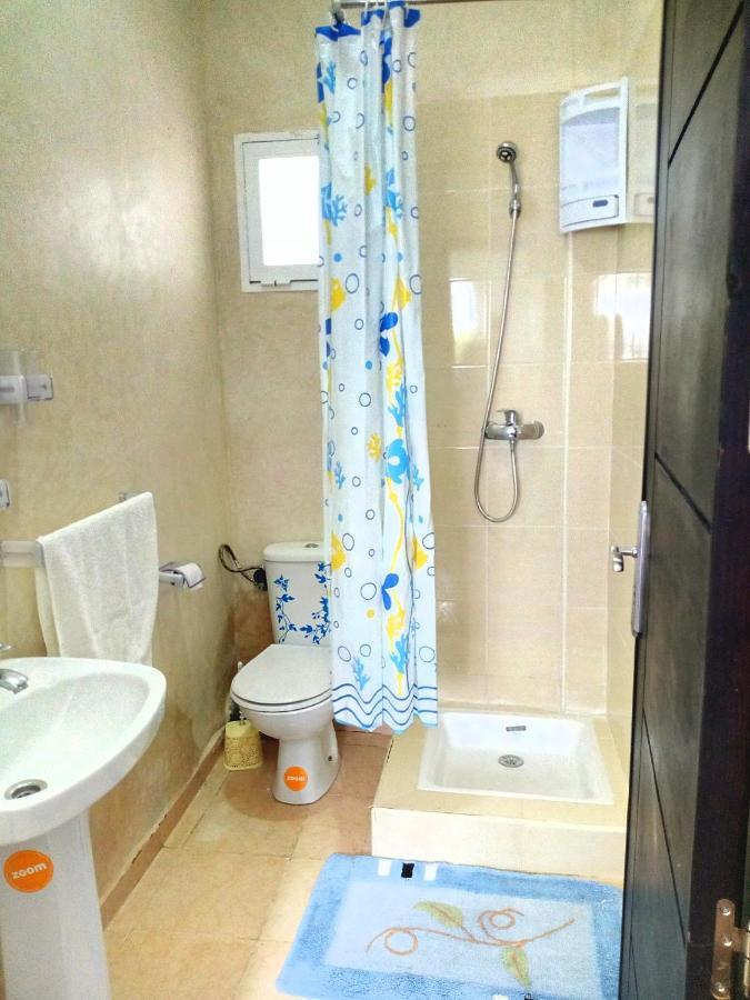 Chic Appart Vue Sur Piscine Tanger Exterior foto